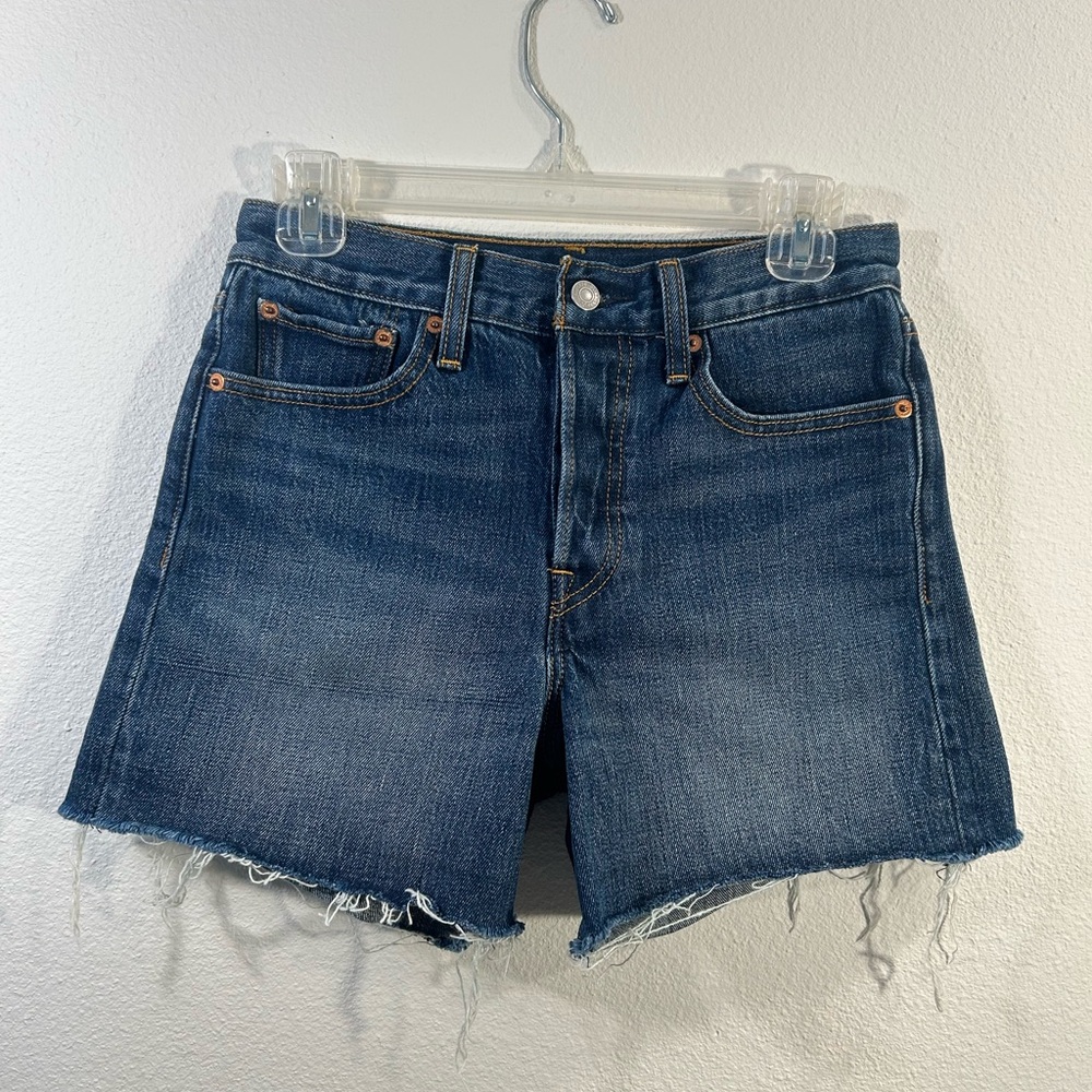 Levi’s White Oak Cone Denim Shorts Size 27 Button Fly Distressed 501 Style